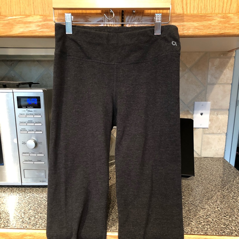 Gap fit crop leggings